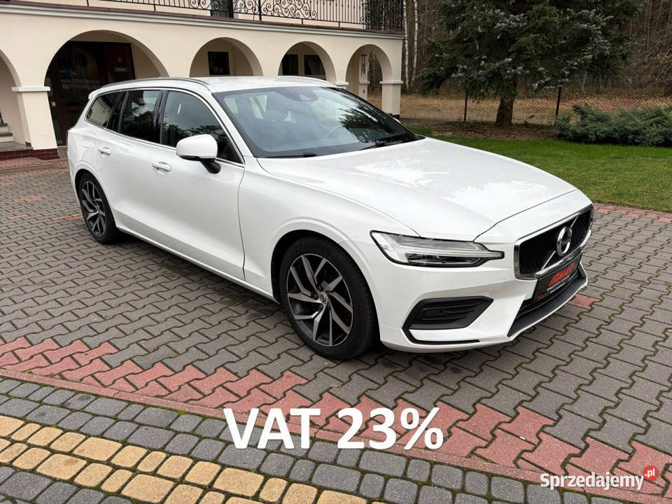 Volvo V60 T5 250 Podgrzewane fotele i kierownica Rok produkcji 2018