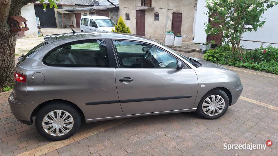 Seat IBIZA III 2002r benzyna 12