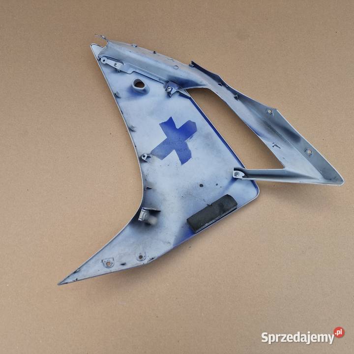 YAMAHA YZF R1 RN19 BOK OWIEWKA BOCZEK PRAWY