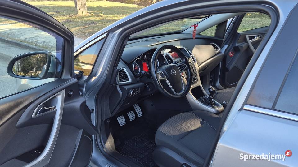 OPEL ASTRA J 16B OPŁACONY Z NIEMIEC KLIMA Końskie