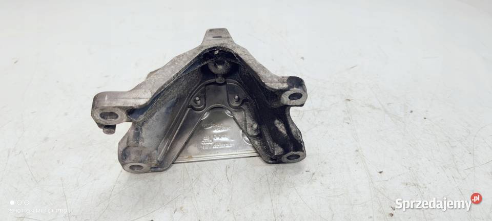 ŁAPA SILNIKA LEWA AUDI A4 B8 A5 8T Q5