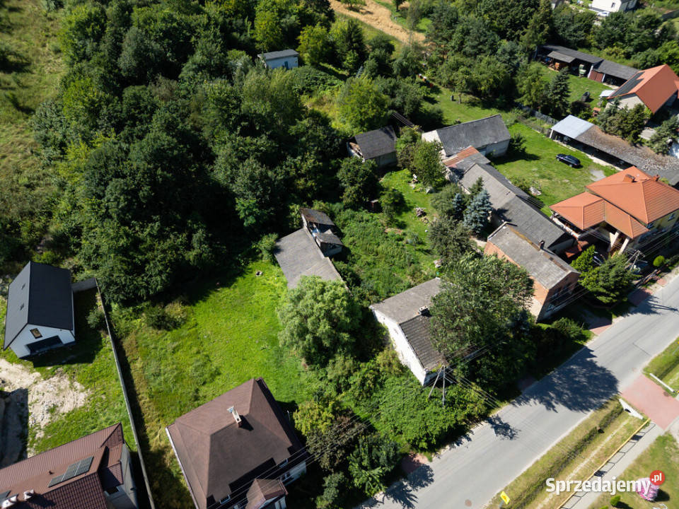 Działka budowlanorolna w centrum Chmielowa 900m
