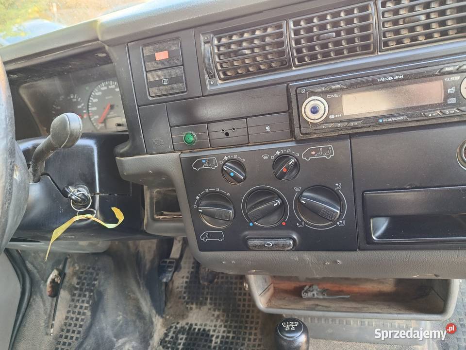 Volkswagen Transporter Caravella 24 8 osób 347000km Mogilany