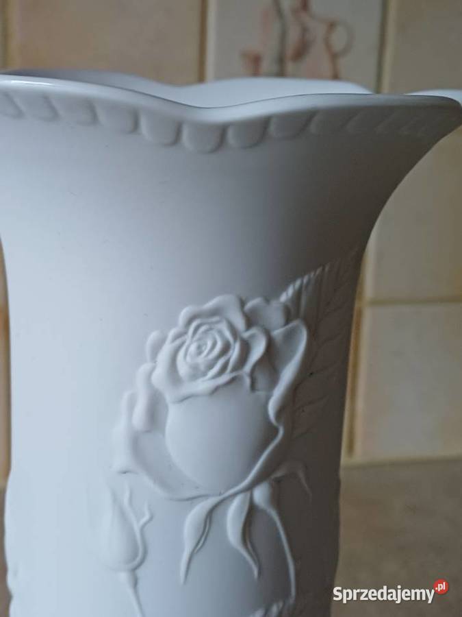 biały wazonKaiser Porcelana i szkło Nowy Targ
