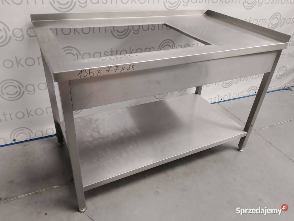 Stół z półką 136x77x85 z otworem na płytę sprzedam
