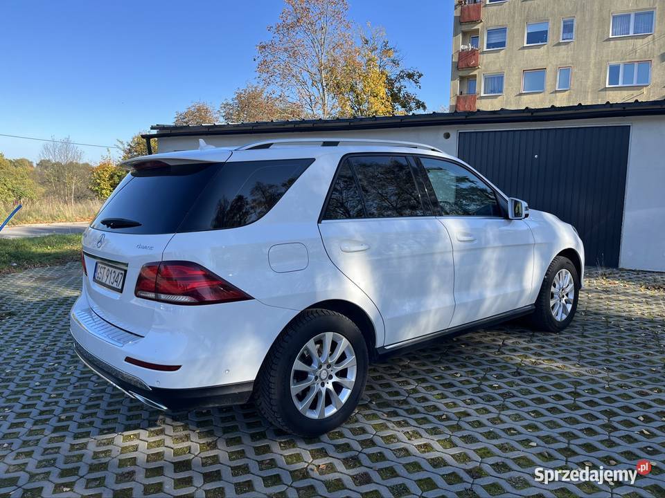Mercedes GLE salon Polska prywatna biały pomorskie Lubichowo