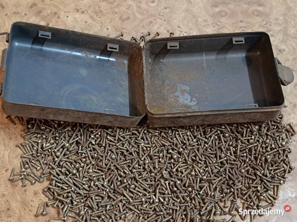 Wkręty małe nowe Przeworno