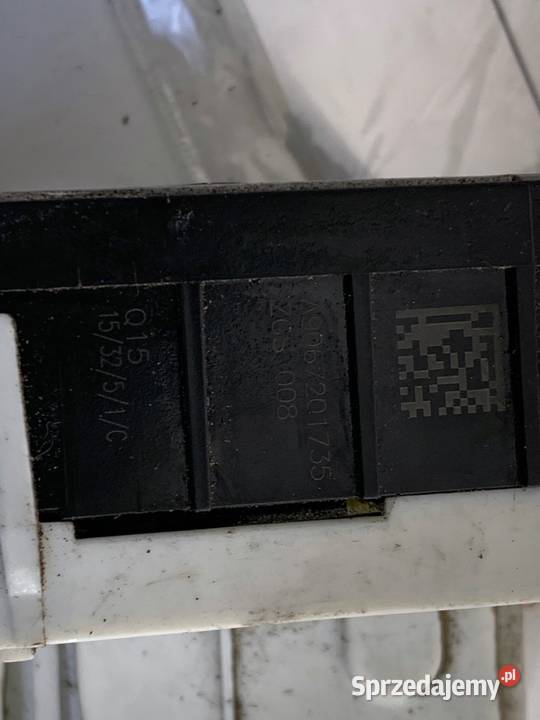 ZAMEK DRZWI PRAWY PRZÓD VW CRAFTER 30 50