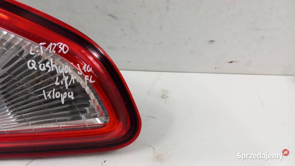 NISSAN QASHQAI J10 LIFT LAMPA TYŁ LEWA W KLAPĘ osobowe Zbierkowo