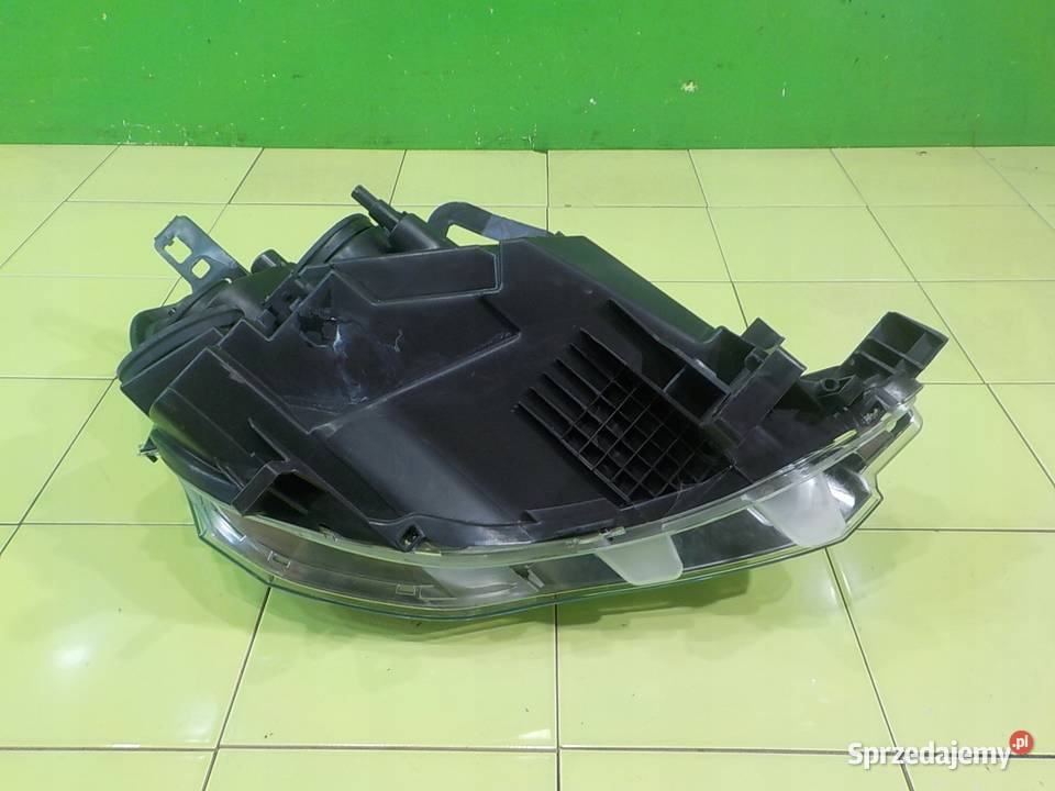 BERLINGO II III 16 HDI 10r lampa lewa przod Lampy przednie Suków sprzedam