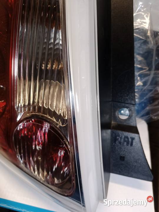 Lampa tylna lewa fiat 500 przed liftem