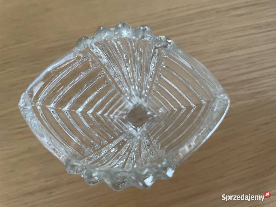 Ząbkowice mały wazonik