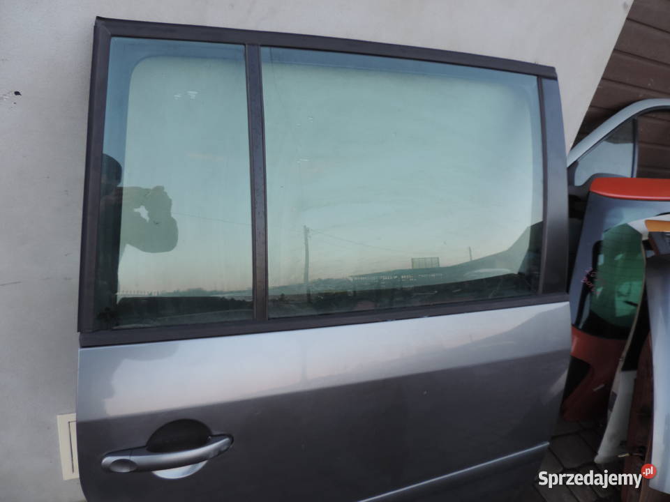 VW TOURAN I DRZWI PRAWY TYŁ LD7X sprzedam