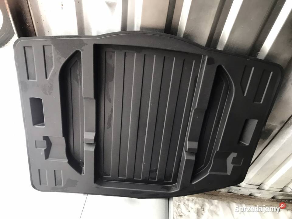 Audi A6 C8 kombi podłoga bagażnika wkład koła Rzeszów