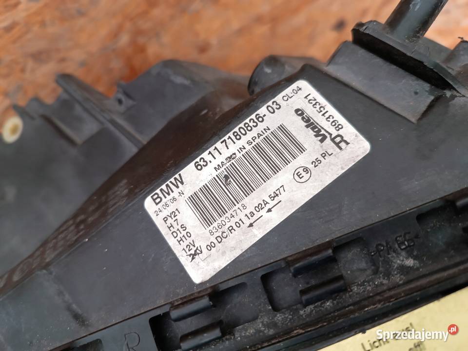 LAMPA PRAWY PRZÓD EU XENON 7180836 BMW E87 E81