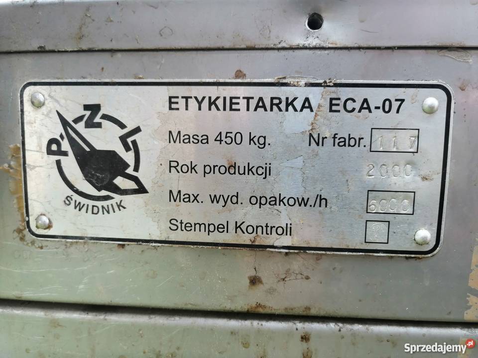 Etykieciarka maszyna do klejenia etykiet na Radziemice