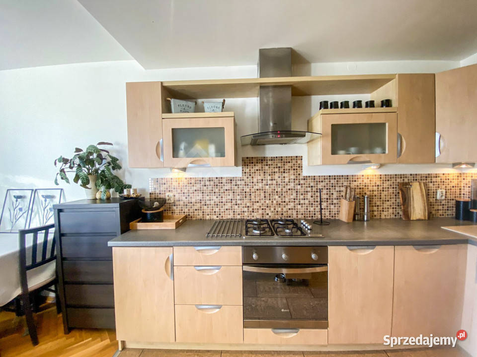 3pokojowe mieszkanie 70 m Ustronie Placowa Liczba pokoi 3