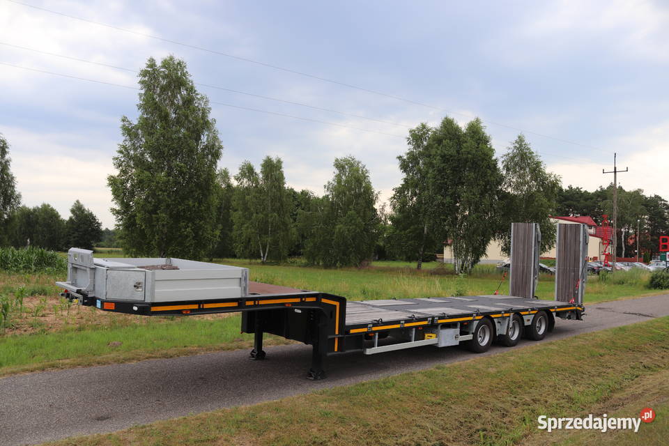 3NNS1N 3 osiowa płaska niskopodwoza najazdy Niskopodłogowe Poznań