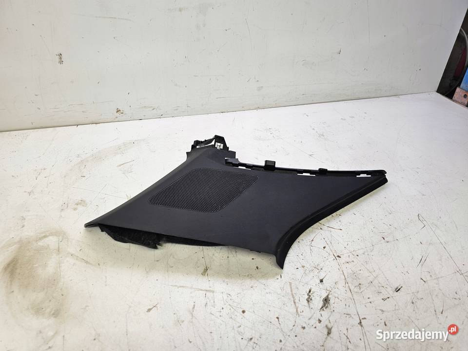 OSŁONA SŁUPKA POSZYCIA LEWA AUDI Q3 F3 83A867245 sprzedam