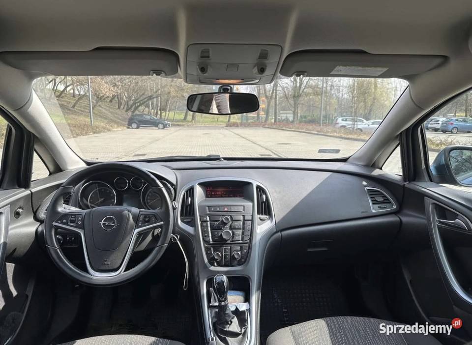Opel Astra J 16 benzyna Rzeszów