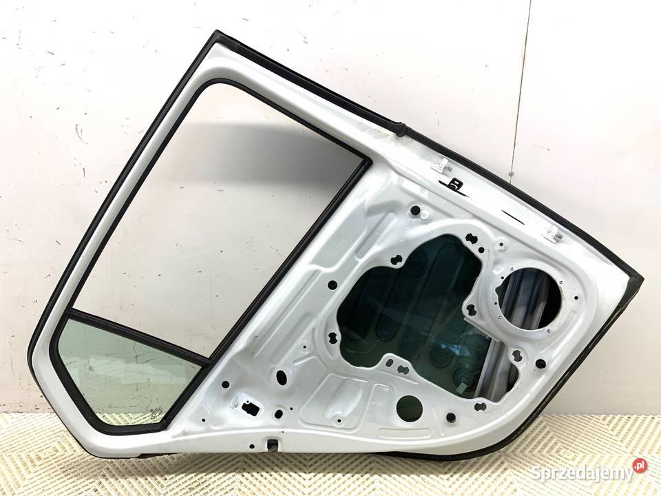 DRZWI LEWY TYŁ VW GOLF VIII Hatchback BIAŁY Drzwi
