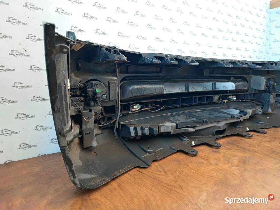 RANGE ROVER SPORT LIFT 12r zderzak przód Rok produkcji 2012 Kielce