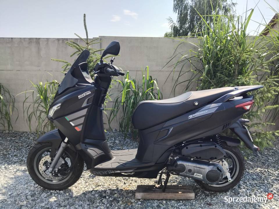 Aprilia Sxr 50 nieareox Vespa speedfight 4000km Turek