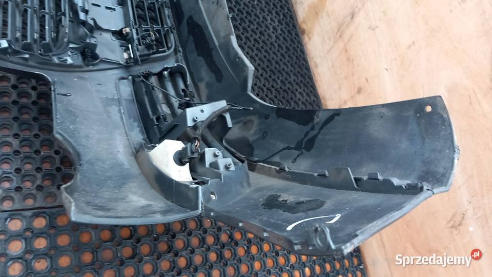 VW PASSAT B6 ZDERZAK PRZÓD LA7T