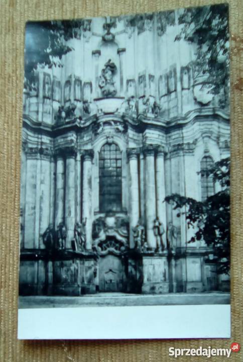 KRZESZÓW PORTAL SANKTUARIUM MATKI BOŻEJ ŁASKAWEJ lubelskie Piszczac