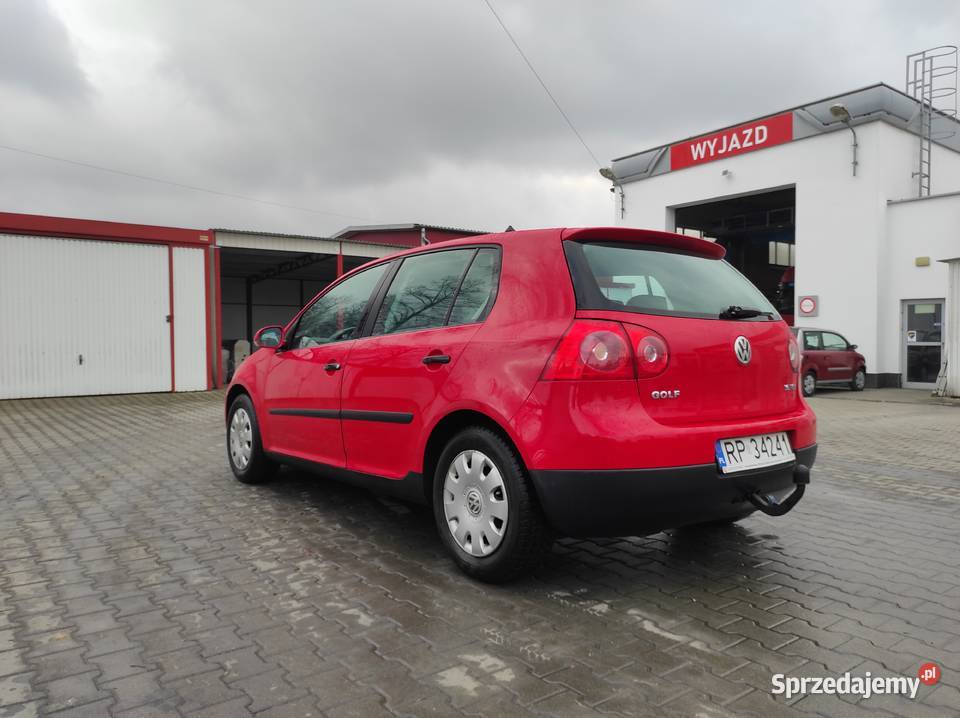 Volkswagen Golf 5 16 FSI Tarnów sprzedam