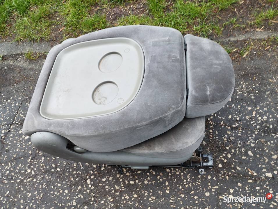 Fotel tylny Sharan Galaxy prawy Fotele i kanapy Części samochodowe Sosnowiec sprzedam