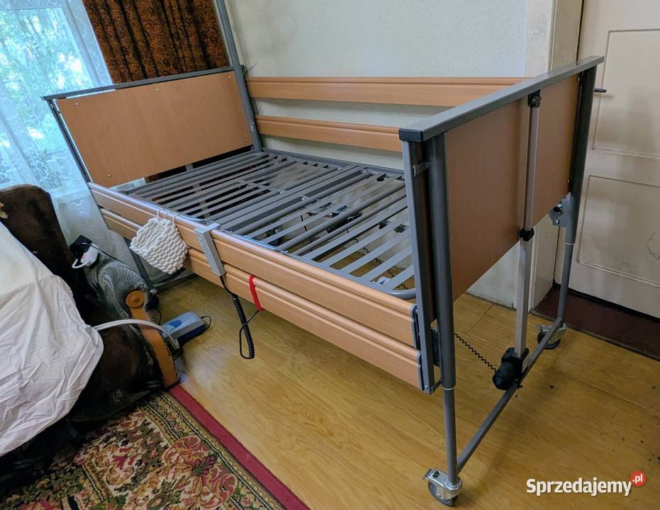 Łóżko rehabilitacyjne 3miesiące użytkowane sprzedam