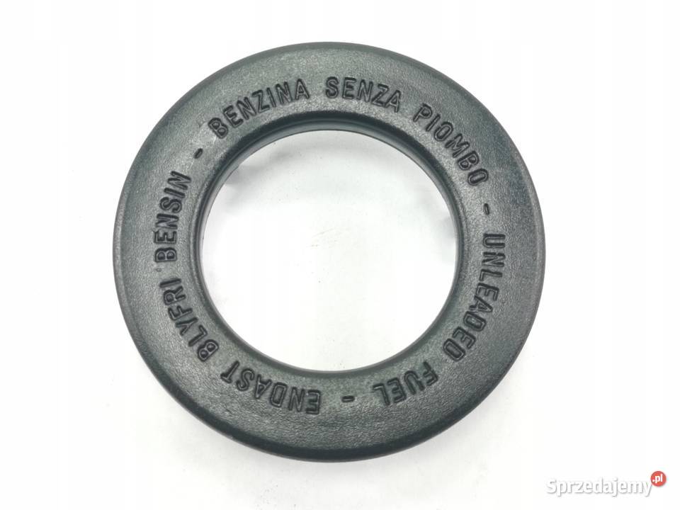 PIERŚCIEŃ RAMKA WLEWU PALIWA FIAT UNO 2010