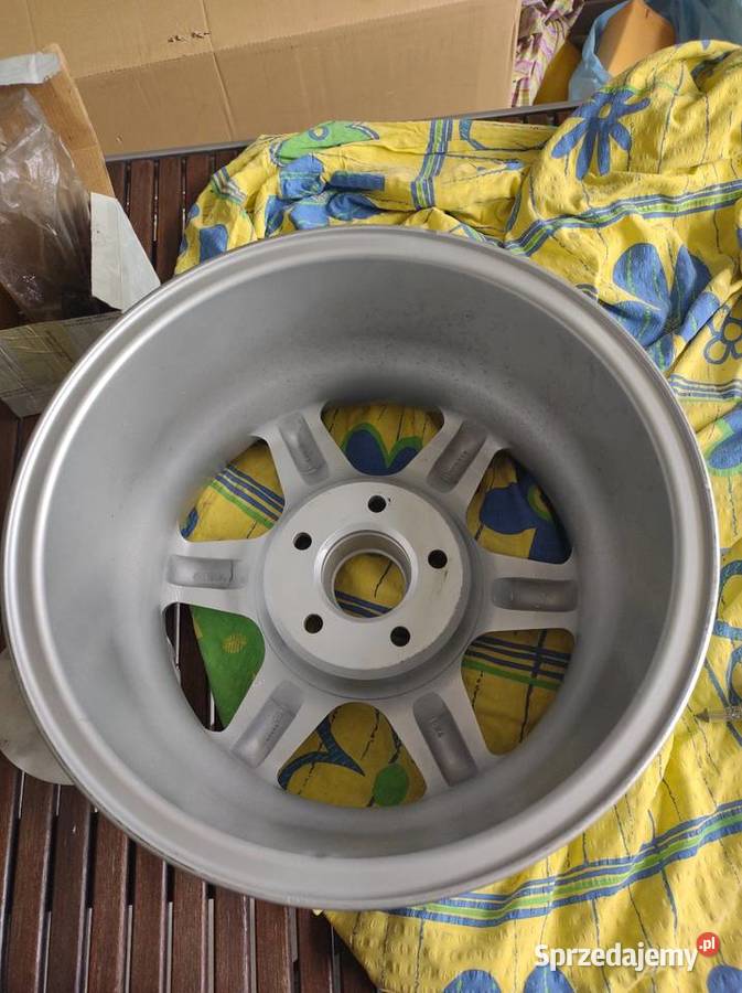 Felga rial 8jx15h2 et30 5x112 Nowa