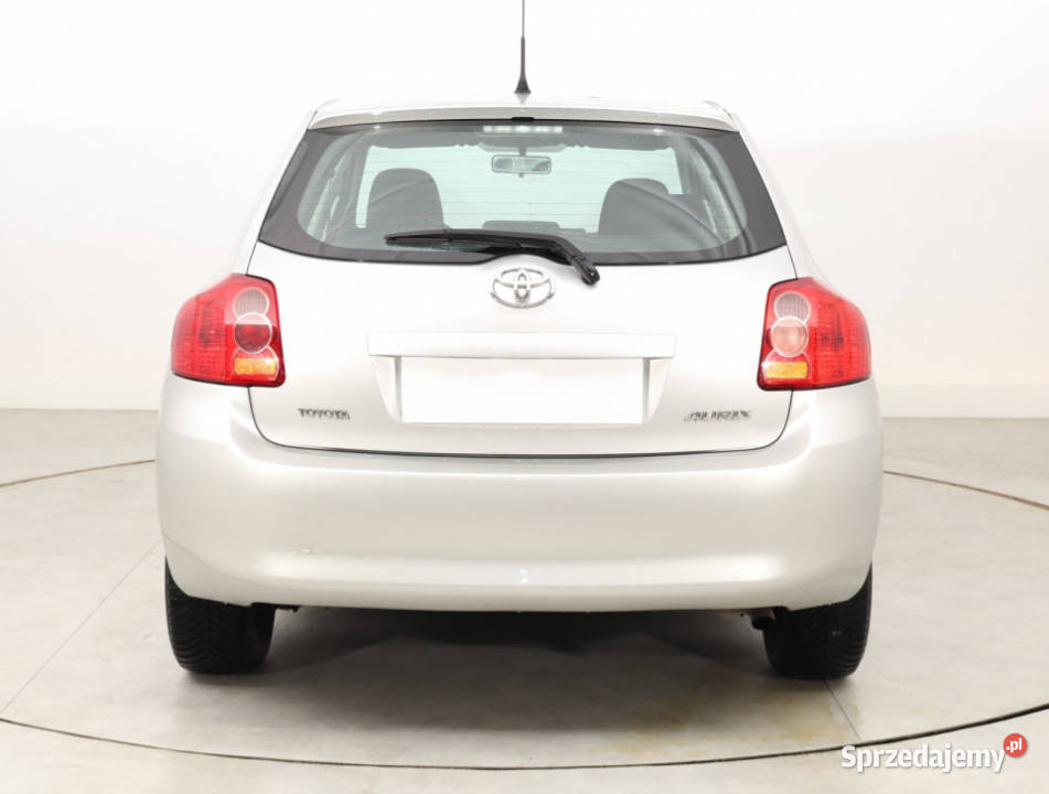 Toyota Auris 16 Dual VVTi