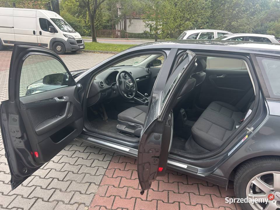 Audi A3 Sportback 16 Benzyna 2005r 5 drzwi Hak Kraków