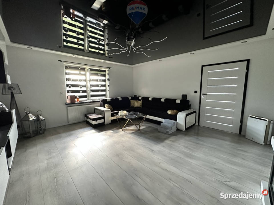 Duże mieszkanie z garażem i parkingiem śląskie