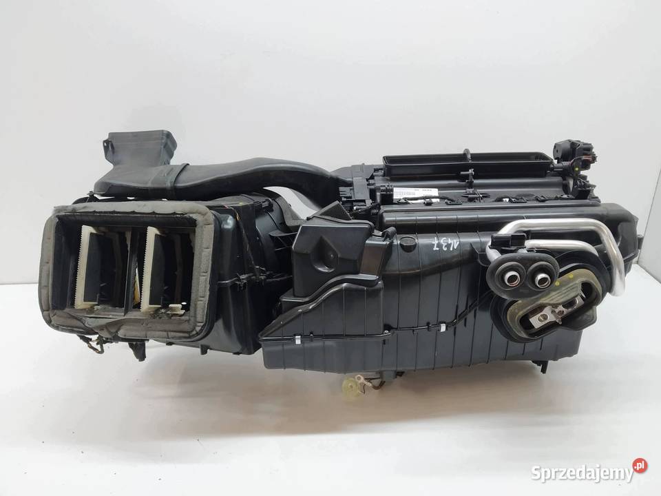 NAGRZEWNICA 8W1820005AL Audi A6 V 2018 C8