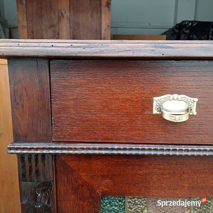 Stylowa Bieliźniarka Secesyjna z Witrażami Suchorzew