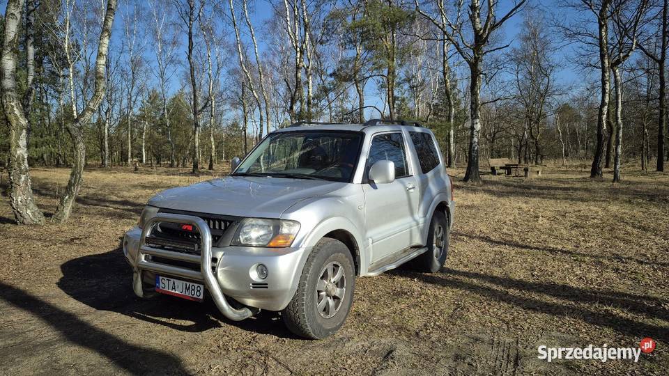 Mitsubishi Pajero 3 2003r 32diesel 4x4 176 hak śląskie Tarnowskie Góry