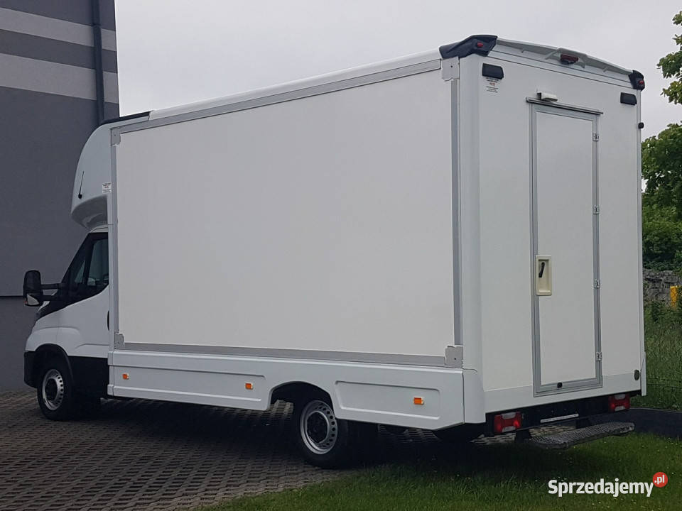 Iveco Daily KONTENER NISKOPODŁOGOWY 443x223x242 nieuszkodzony Poręba