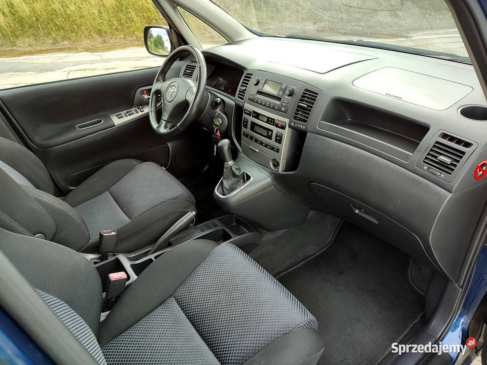 Toyota Corolla Verso 20 D4D 2001R Klima Rodzinny Jasło