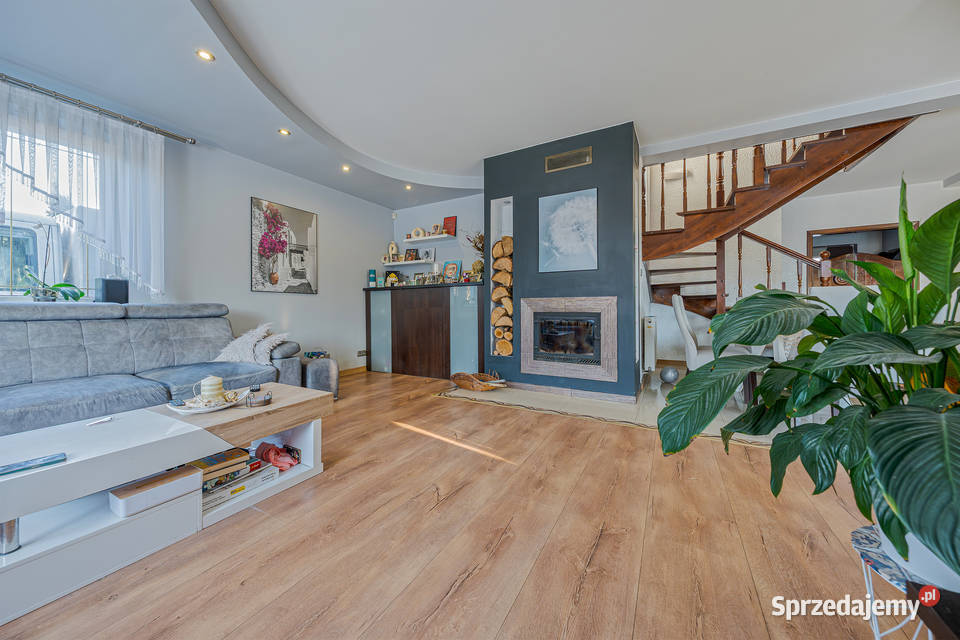 Dom w Lęborku w ładnej lokalizacji Rok budowy 2009 pomorskie Lębork