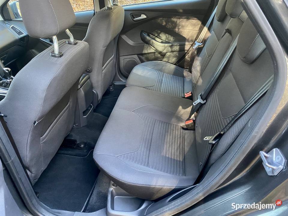 Ford Focus Kombi Benzyna moc 125 Bezwypadkowy elektrochrom. lusterko wst. Wieliszew