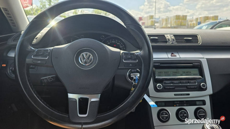 Volkswagen Passat Climatronic super stan nowy podgrzewane fotele Lębork