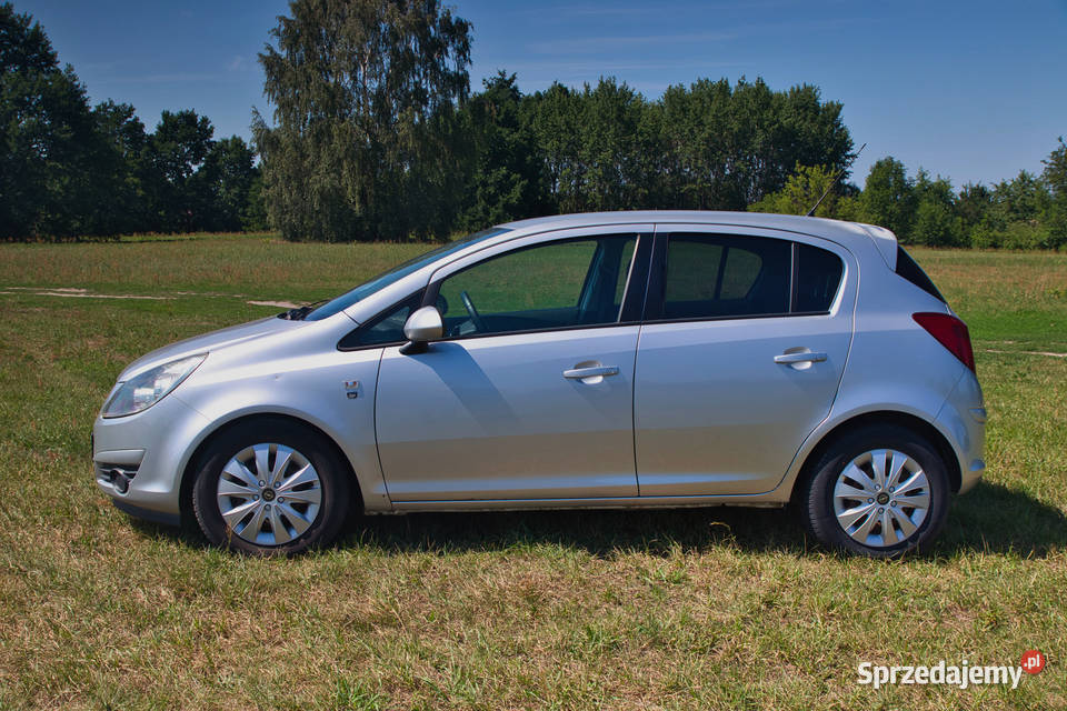 Opel Corsa D 2010 12 63kW 86 Salon wersja 111th Błonie