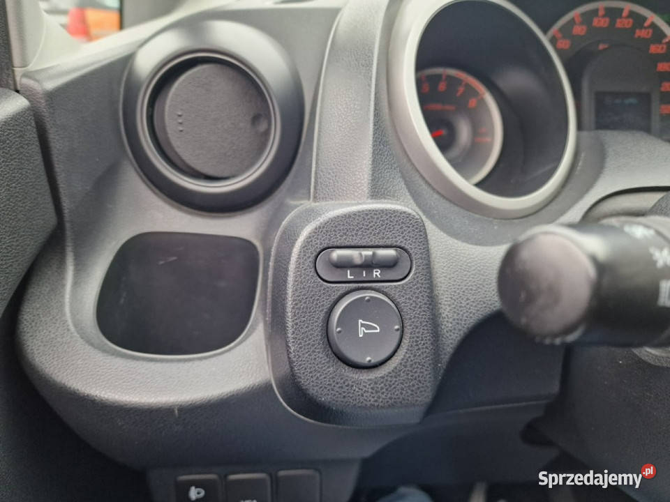 Honda Jazz 12 Benzyna 90 Klimatyzacja Dwa Klucze ESP Słupsk