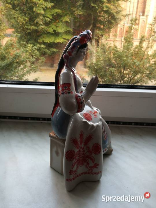 Figurka kobieta łomonosow zachodniopomorskie sprzedam