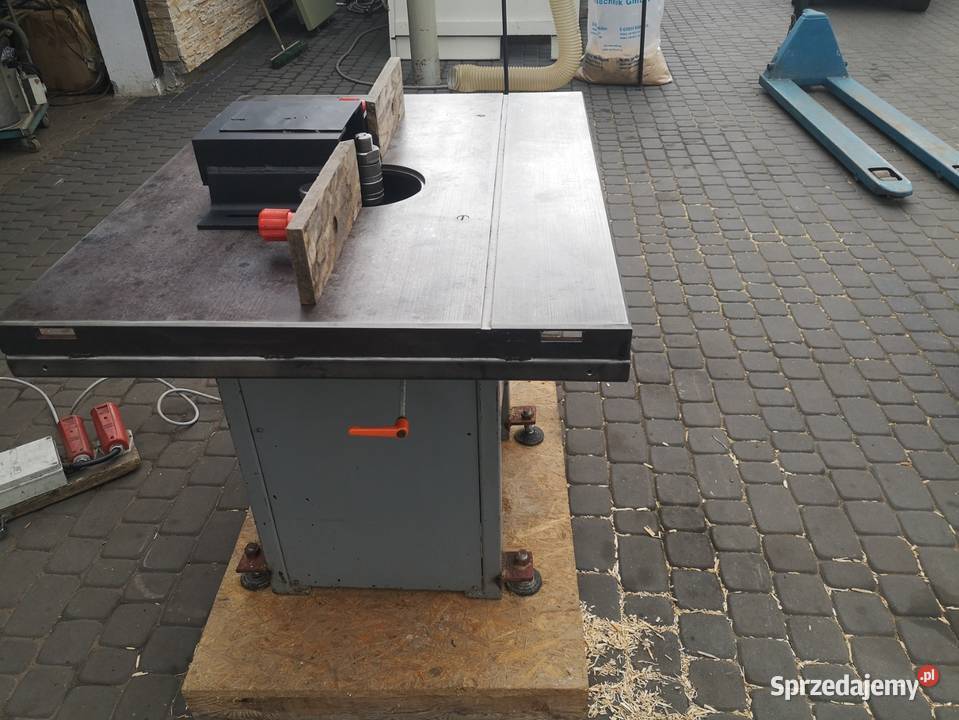 Frezarka dolnowrzecionowa 3kW Karsin