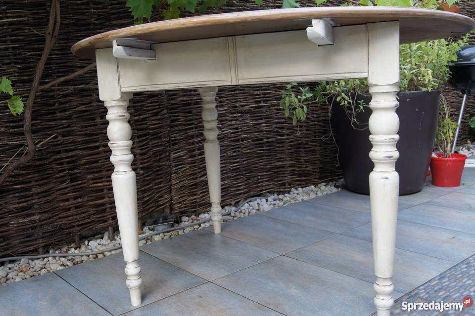 Stol okragly shabby chic bielony rozkaldany Golub-Dobrzyń